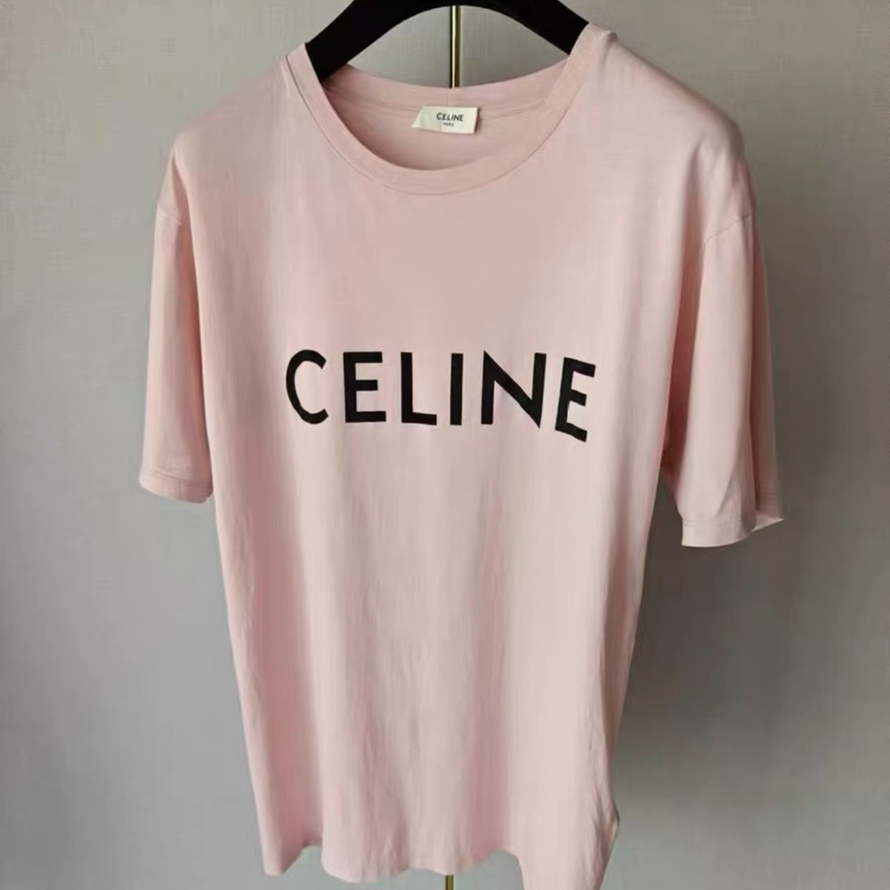 🚩steal authentic Celine Light Pink Short Sleeve Tee
